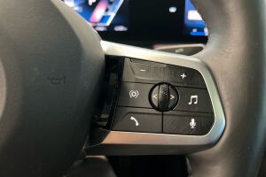 BMW IX2 esikatselu 16