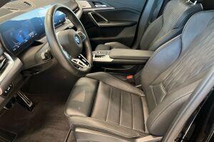 BMW IX2 esikatselu 7