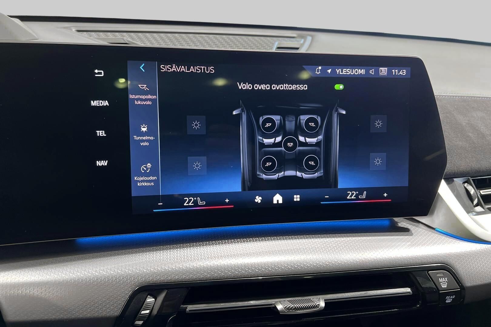 BMW IX2 iso kuva 19