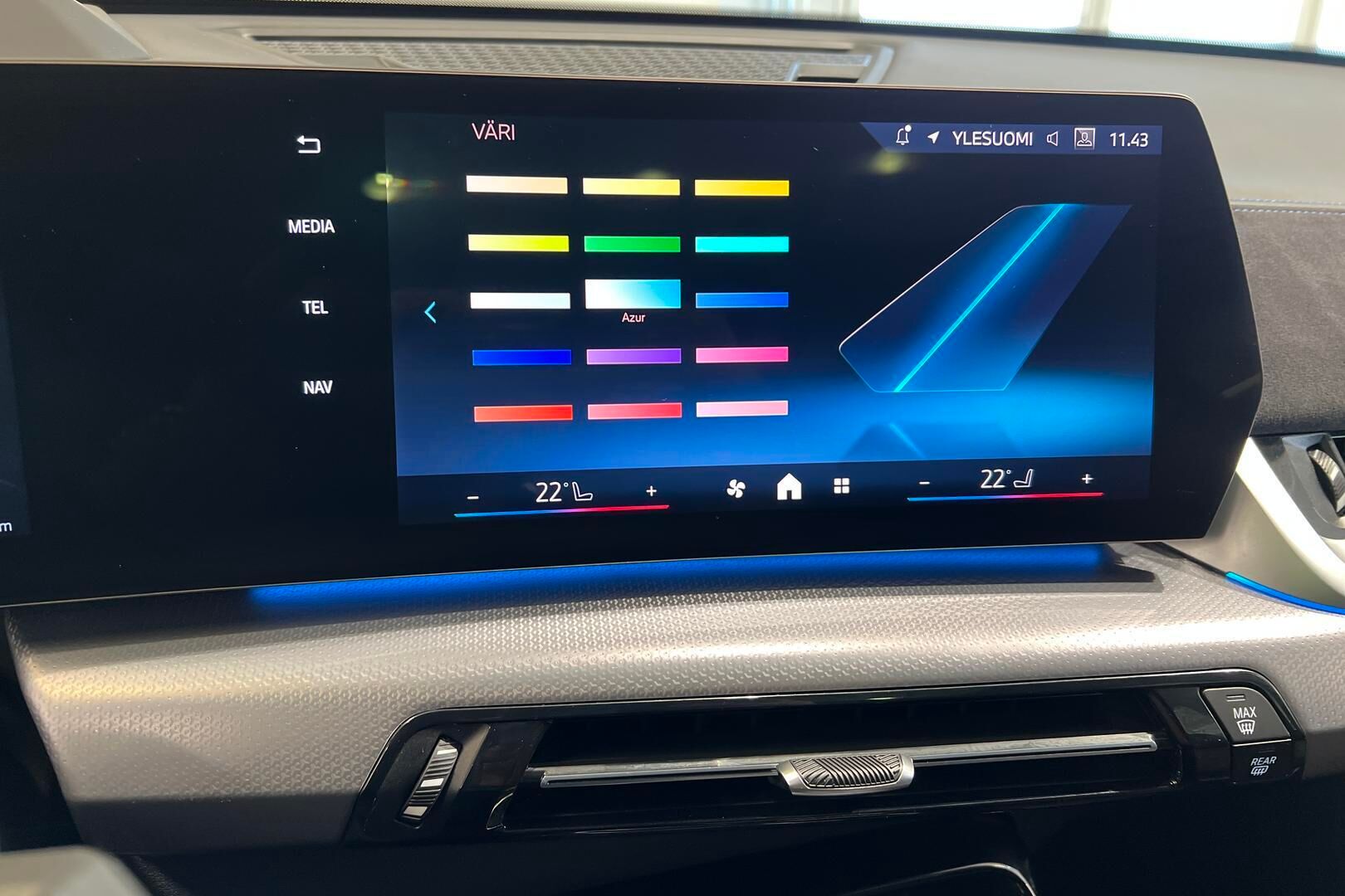 BMW IX2 iso kuva 20
