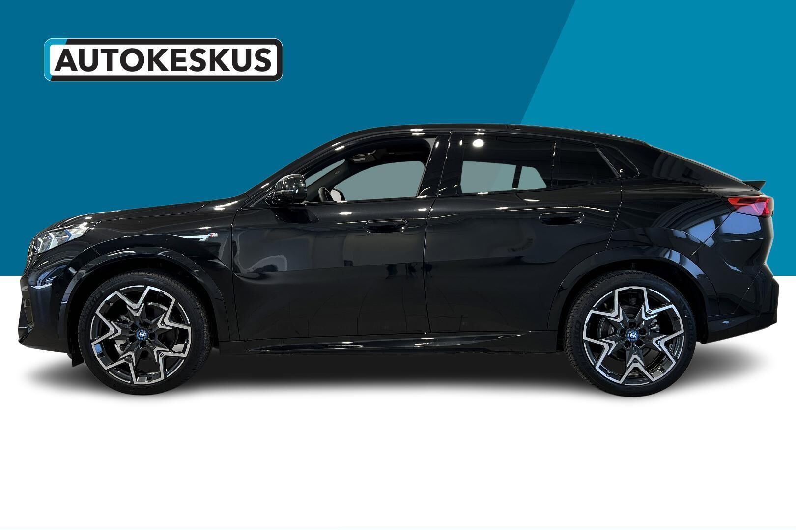 BMW IX2 iso kuva 8