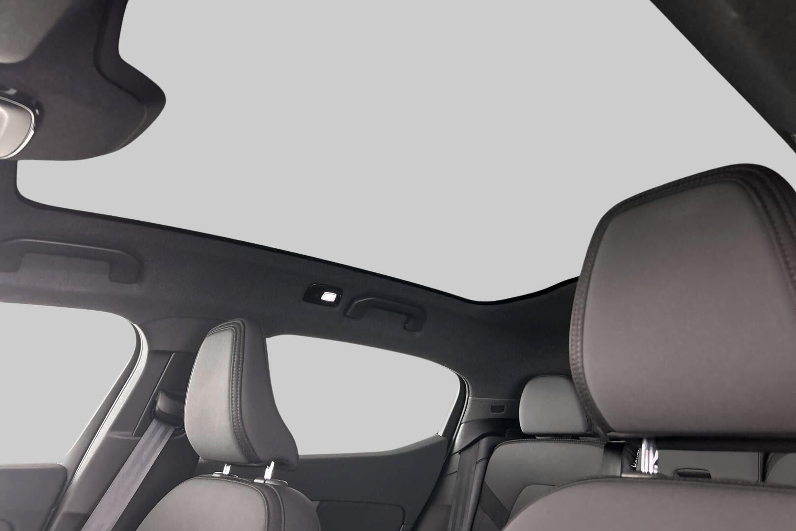 POLESTAR 2 iso kuva 25