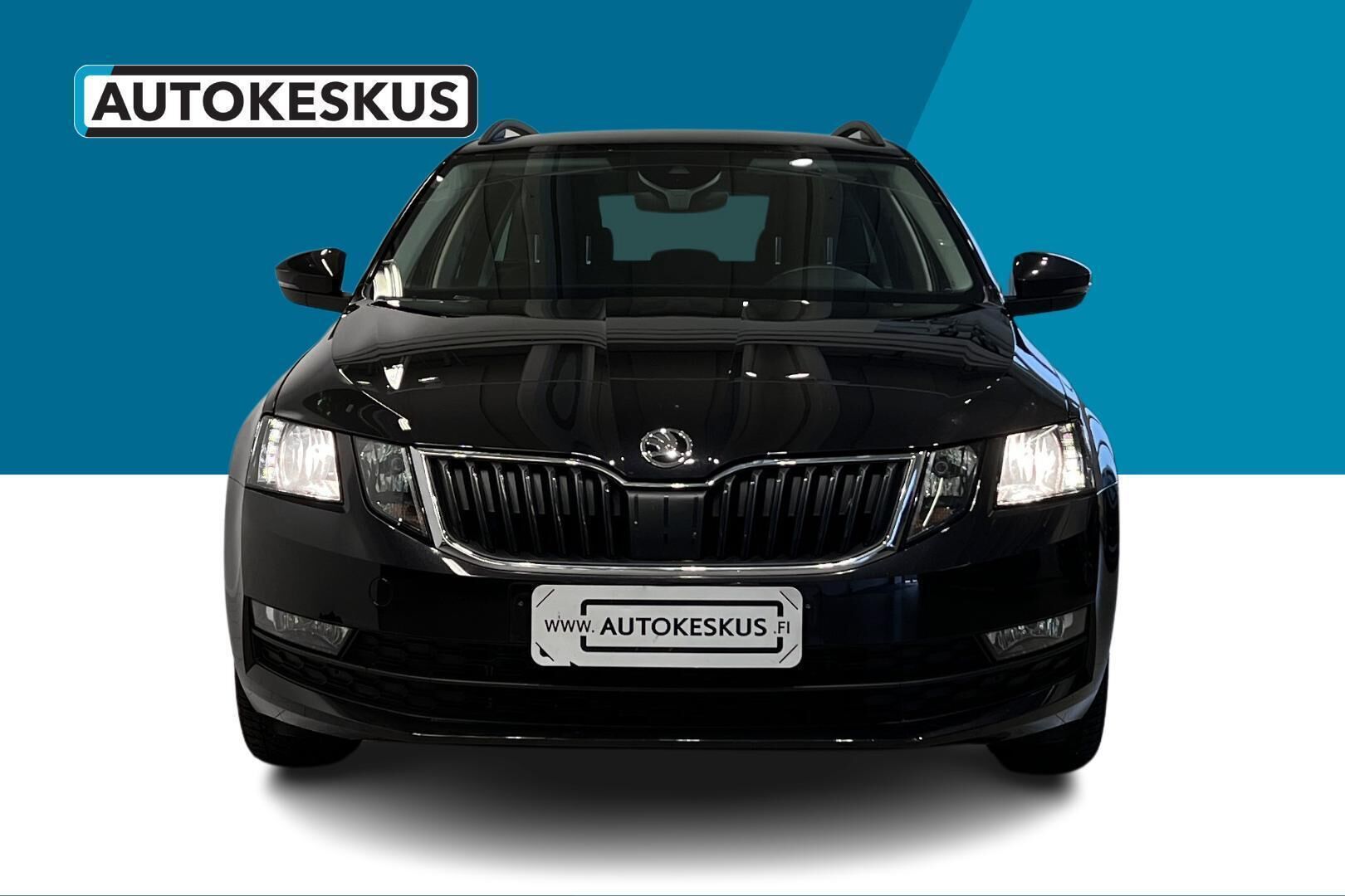 SKODA OCTAVIA iso kuva 2