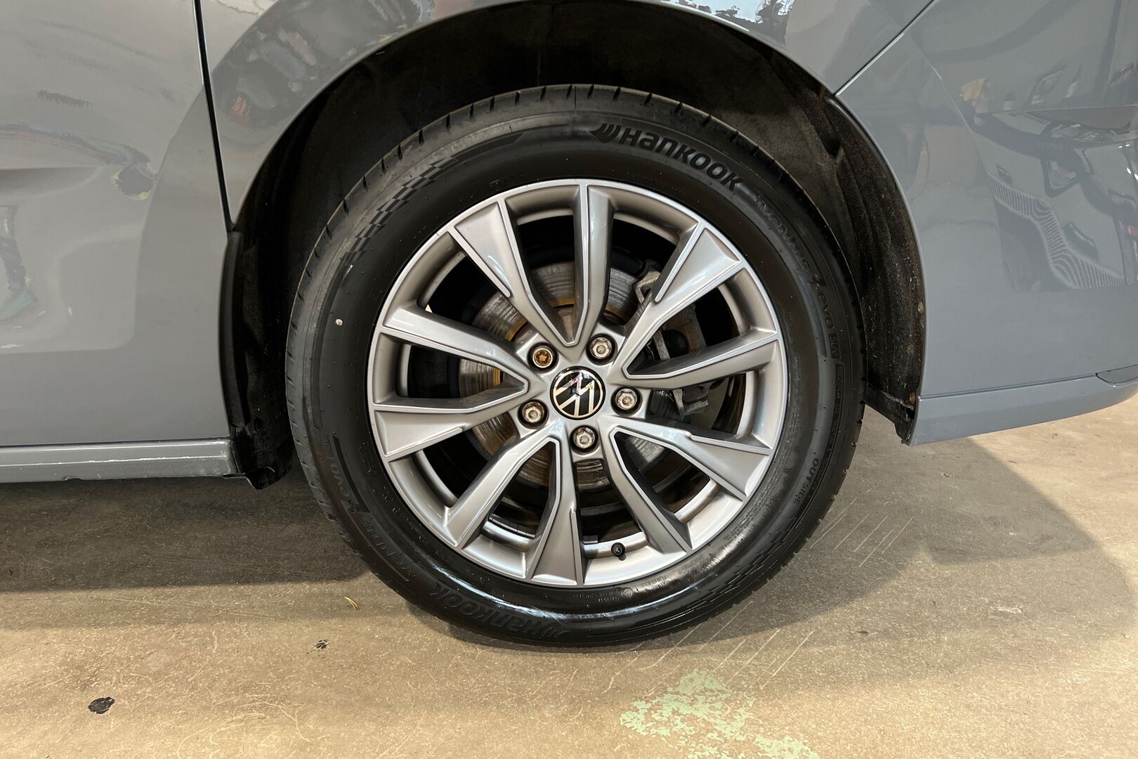 VOLKSWAGEN MULTIVAN iso kuva 12
