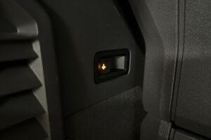 VOLKSWAGEN MULTIVAN esikatselu 17