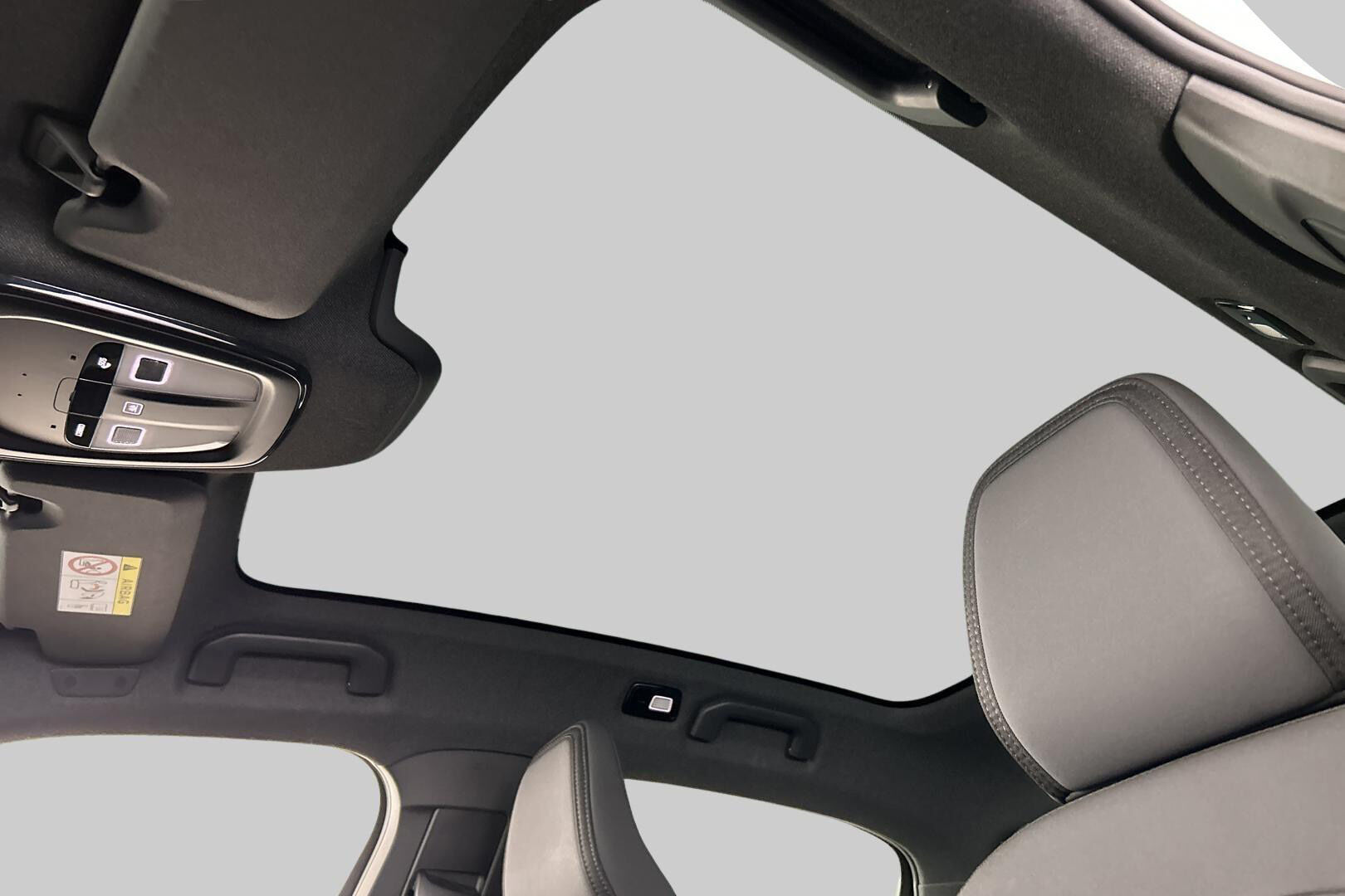 POLESTAR 2 iso kuva 25