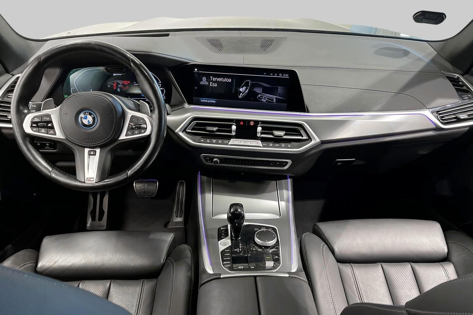 BMW X5 iso kuva 11