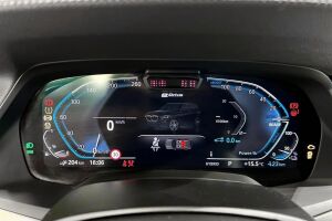 BMW X5 esikatselu 14
