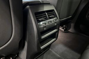 BMW X5 esikatselu 26