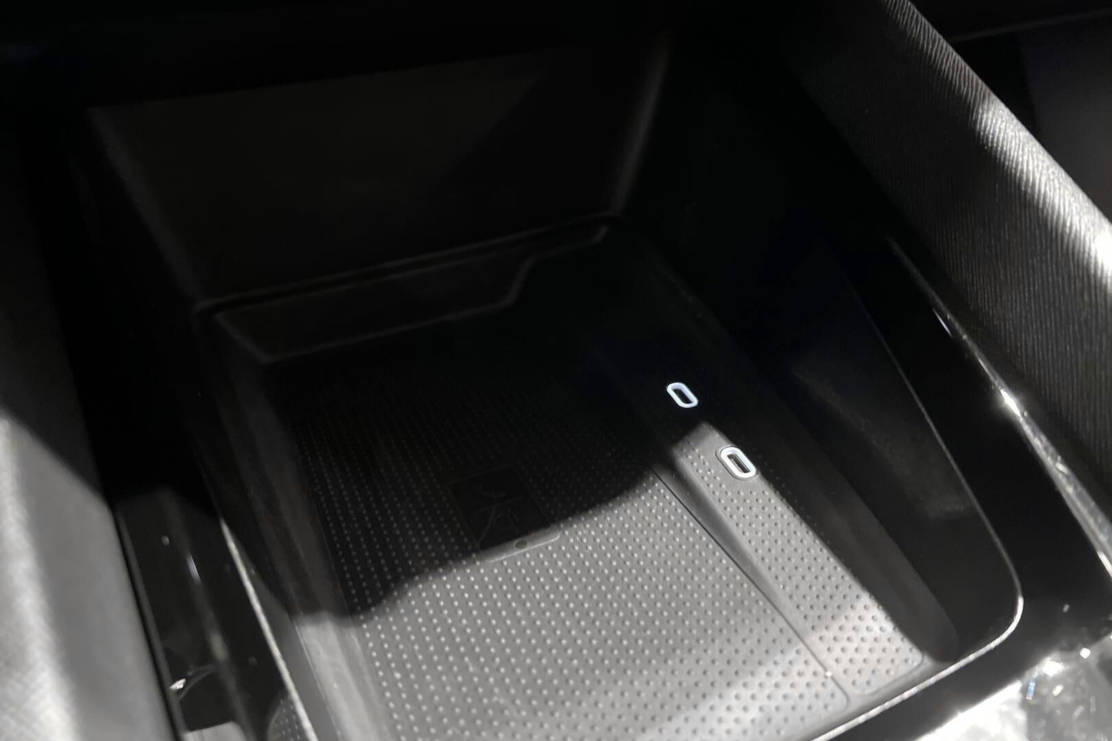 SKODA OCTAVIA iso kuva 25