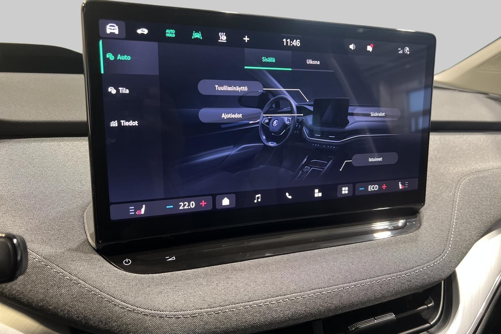 SKODA ENYAQ iso kuva 18