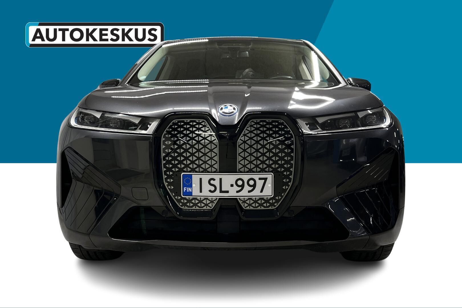 BMW IX