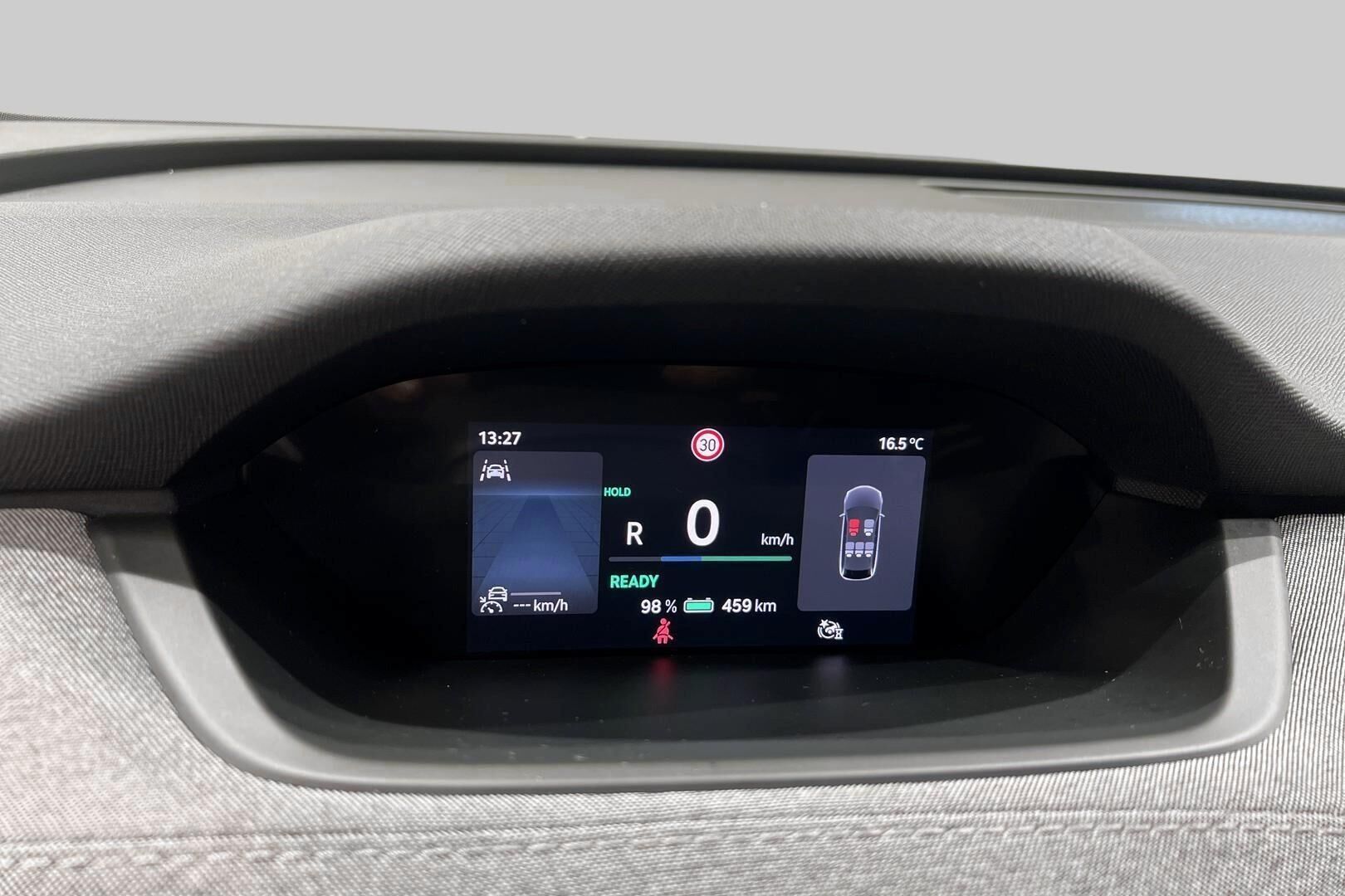 SKODA ENYAQ iso kuva 10