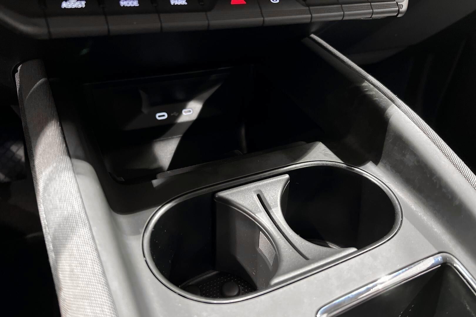 SKODA ENYAQ iso kuva 19