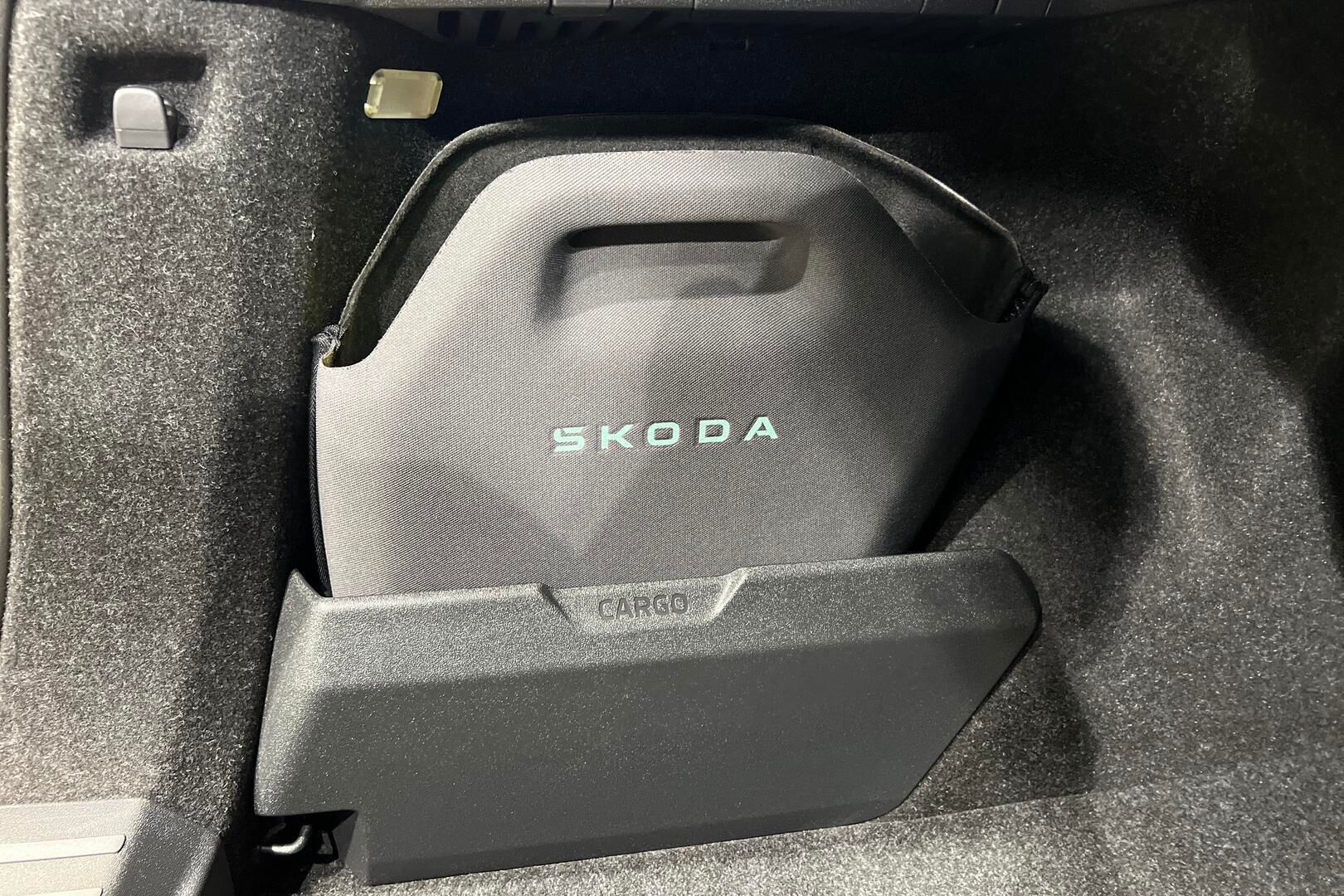 SKODA ENYAQ iso kuva 28