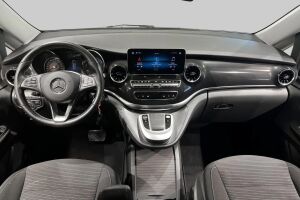 MERCEDES-BENZ EQV esikatselu 9