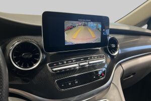 MERCEDES-BENZ EQV esikatselu 13