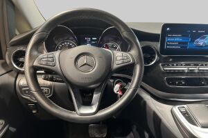 MERCEDES-BENZ EQV esikatselu 25