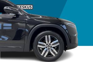 MERCEDES-BENZ EQB esikatselu 13