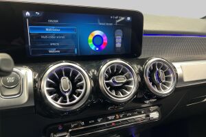 MERCEDES-BENZ EQB esikatselu 18