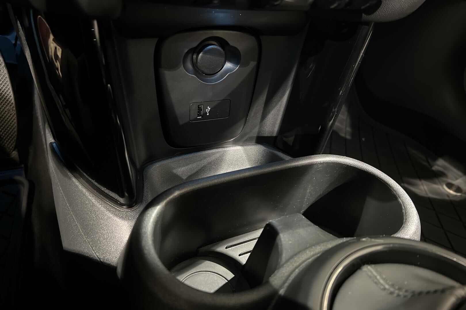 MINI COOPER SE iso kuva 21