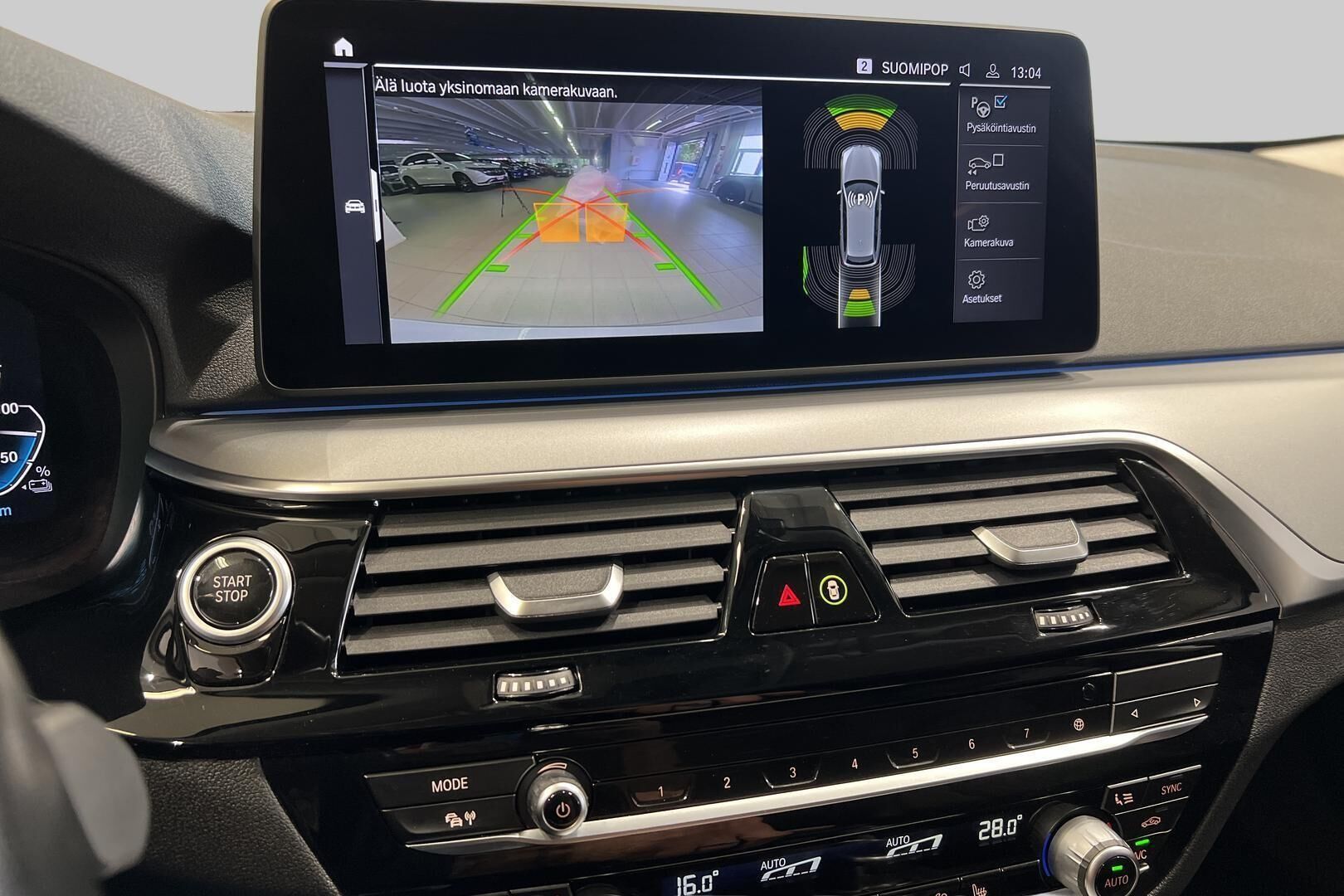 BMW 5-SARJA iso kuva 14
