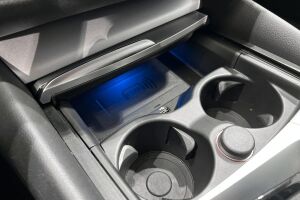 BMW 5-SARJA esikatselu 20