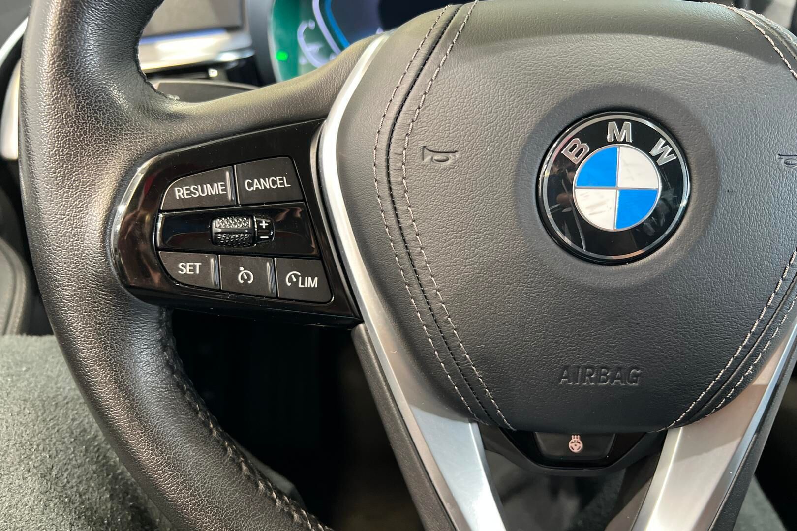 BMW 5-SARJA iso kuva 22