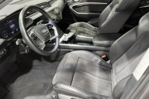 AUDI E-TRON esikatselu 9