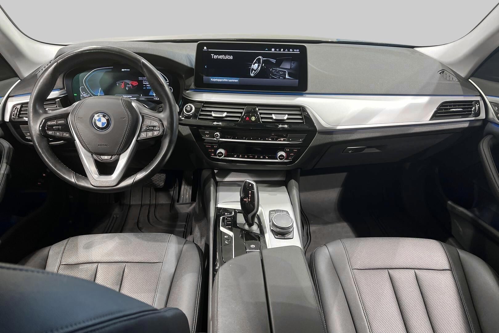 BMW 5-SARJA iso kuva 11