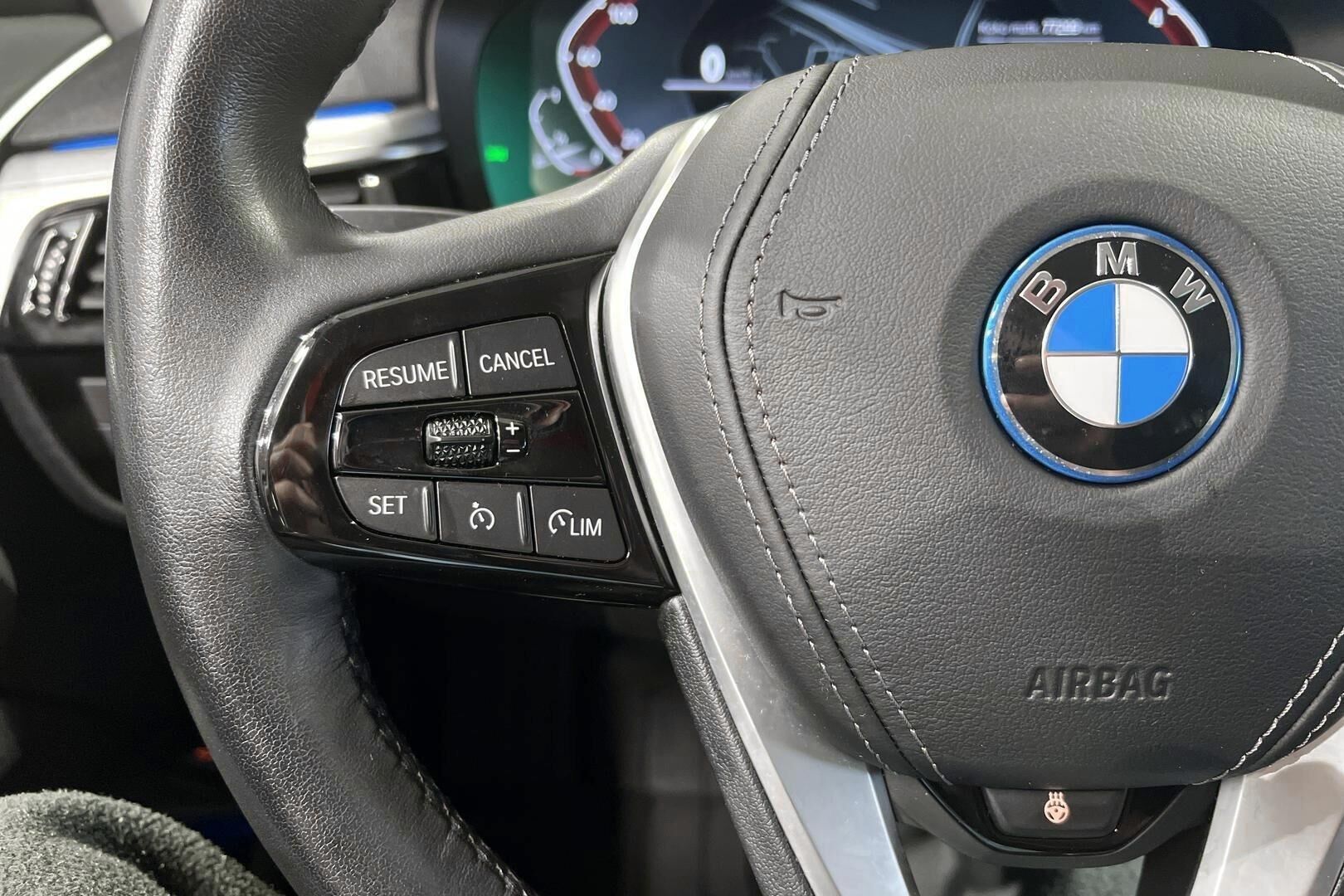 BMW 5-SARJA iso kuva 25