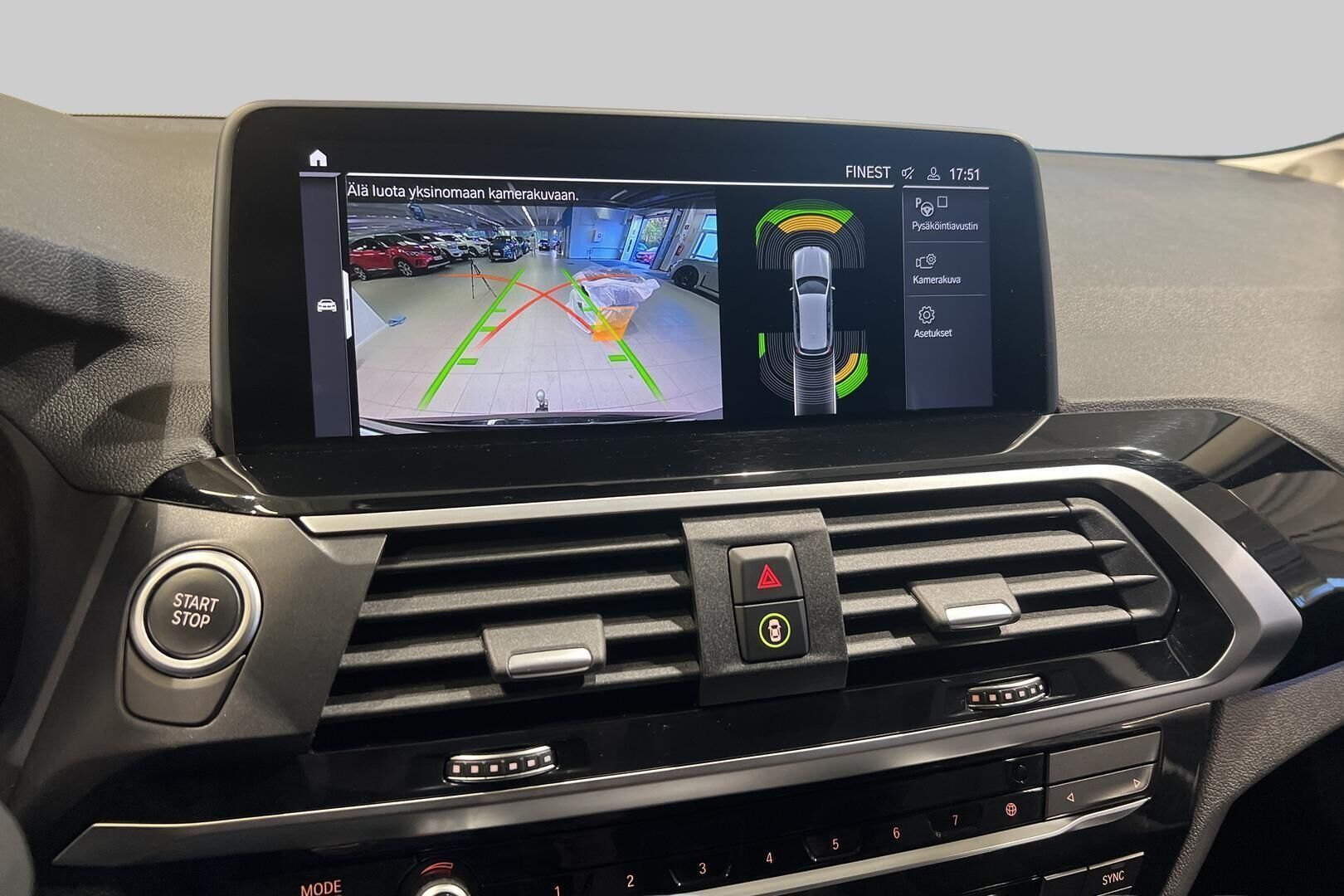 BMW X3 iso kuva 16