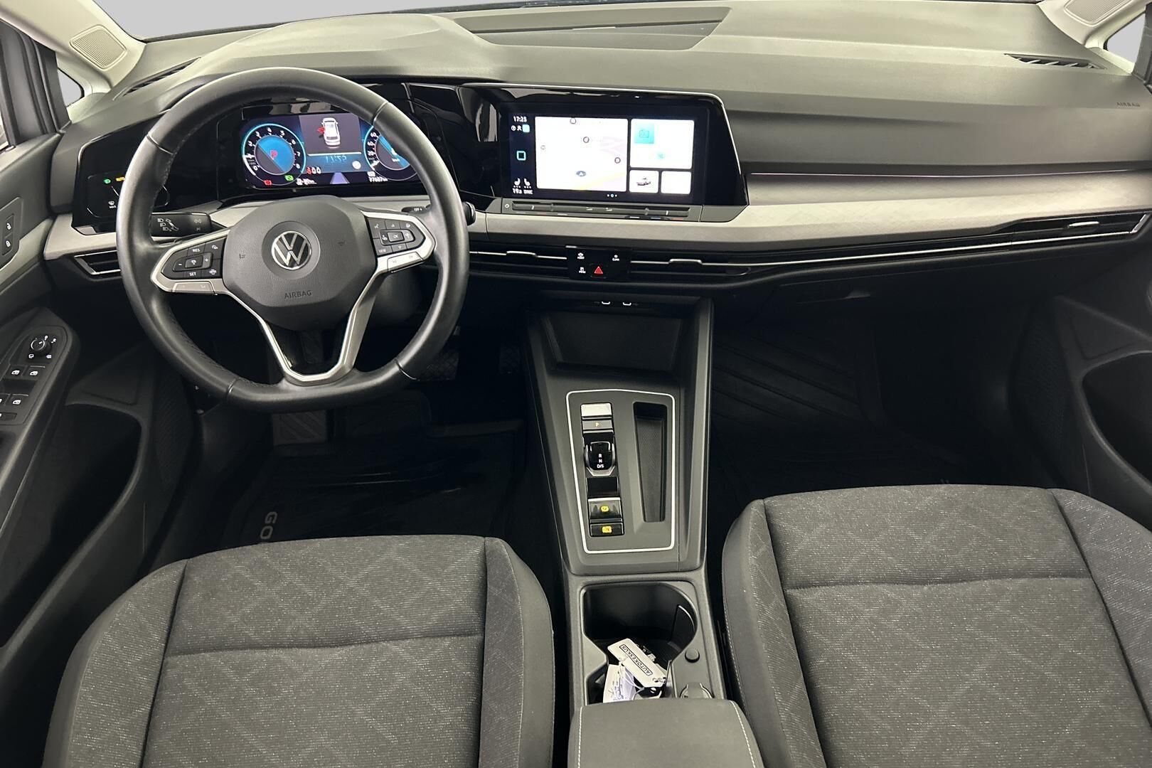 VOLKSWAGEN Golf iso kuva 11