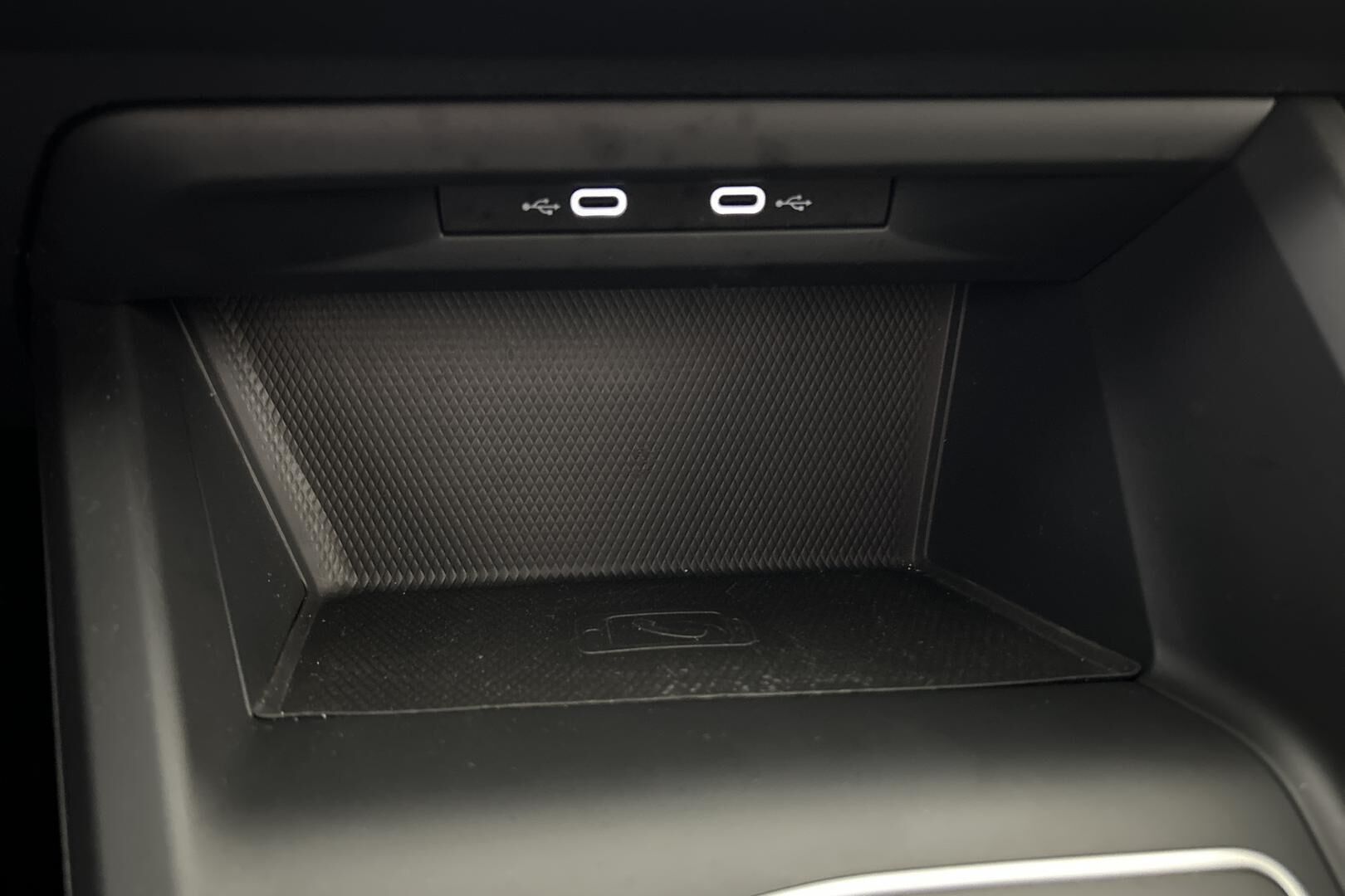 VOLKSWAGEN Golf iso kuva 19