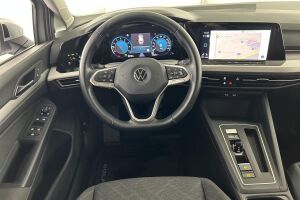 VOLKSWAGEN Golf esikatselu 26