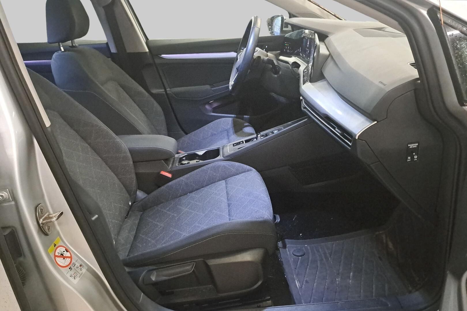 VOLKSWAGEN GOLF iso kuva 4