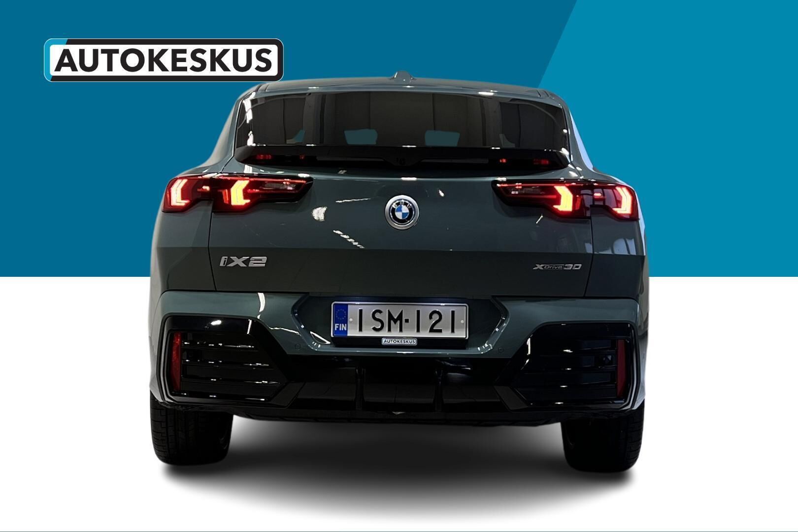 BMW IX2 iso kuva 23