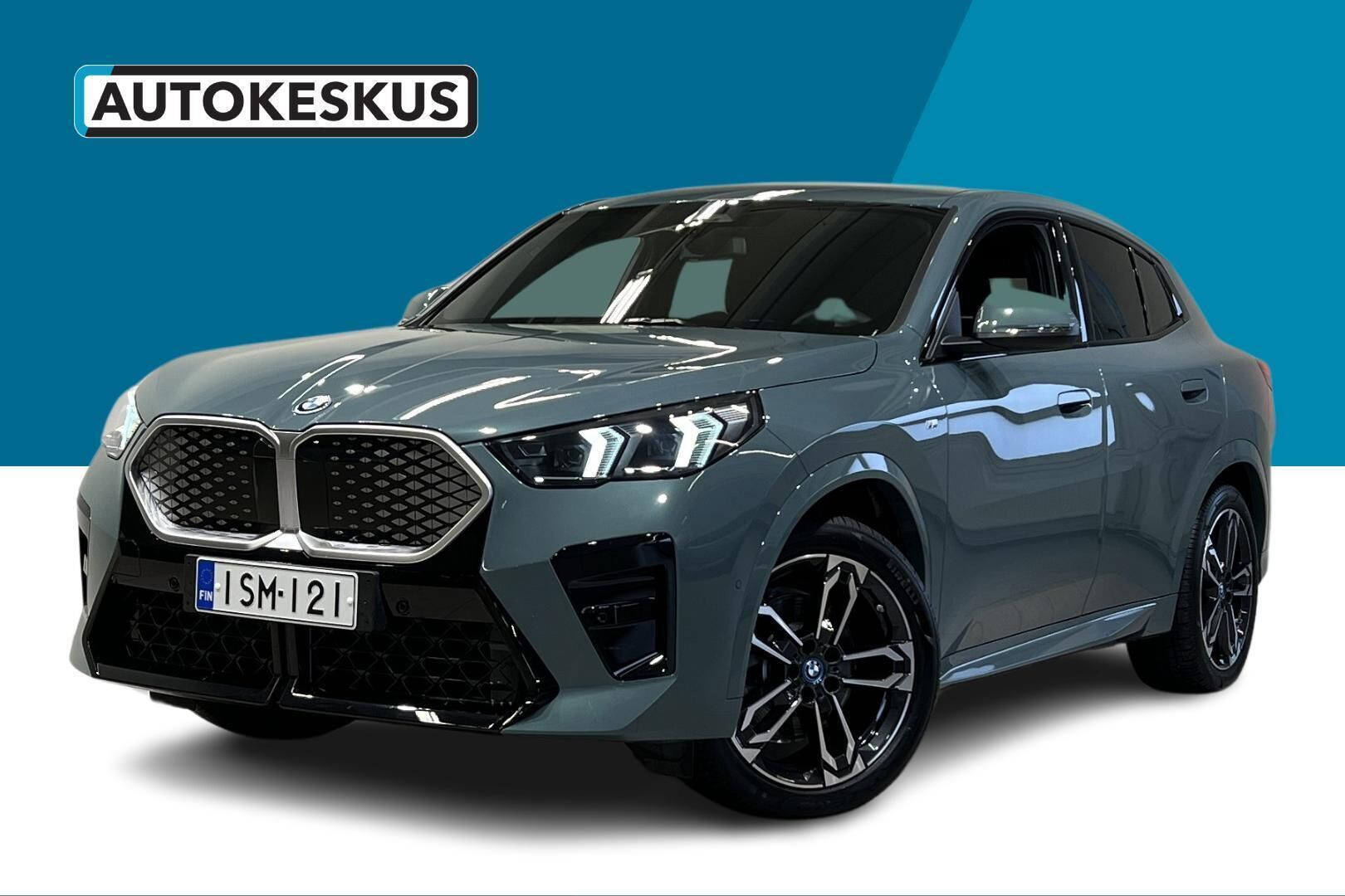 BMW IX2