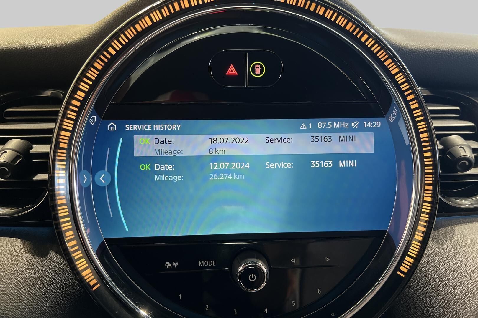 MINI COOPER SE iso kuva 17