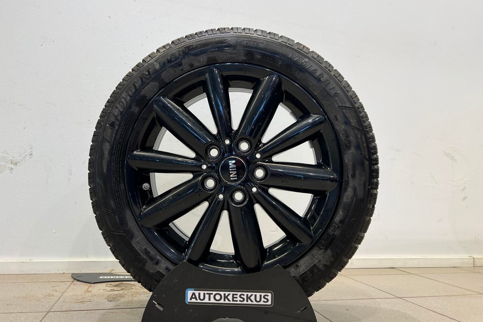 MINI COOPER SE iso kuva 29
