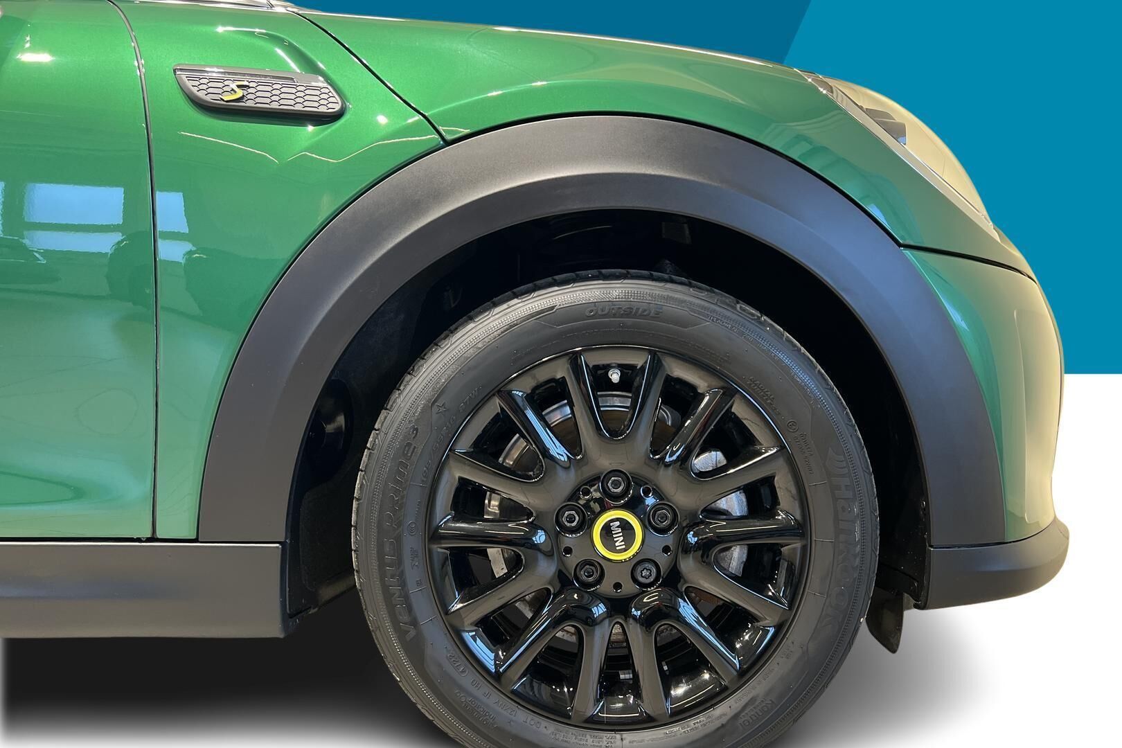 MINI COOPER SE iso kuva 13