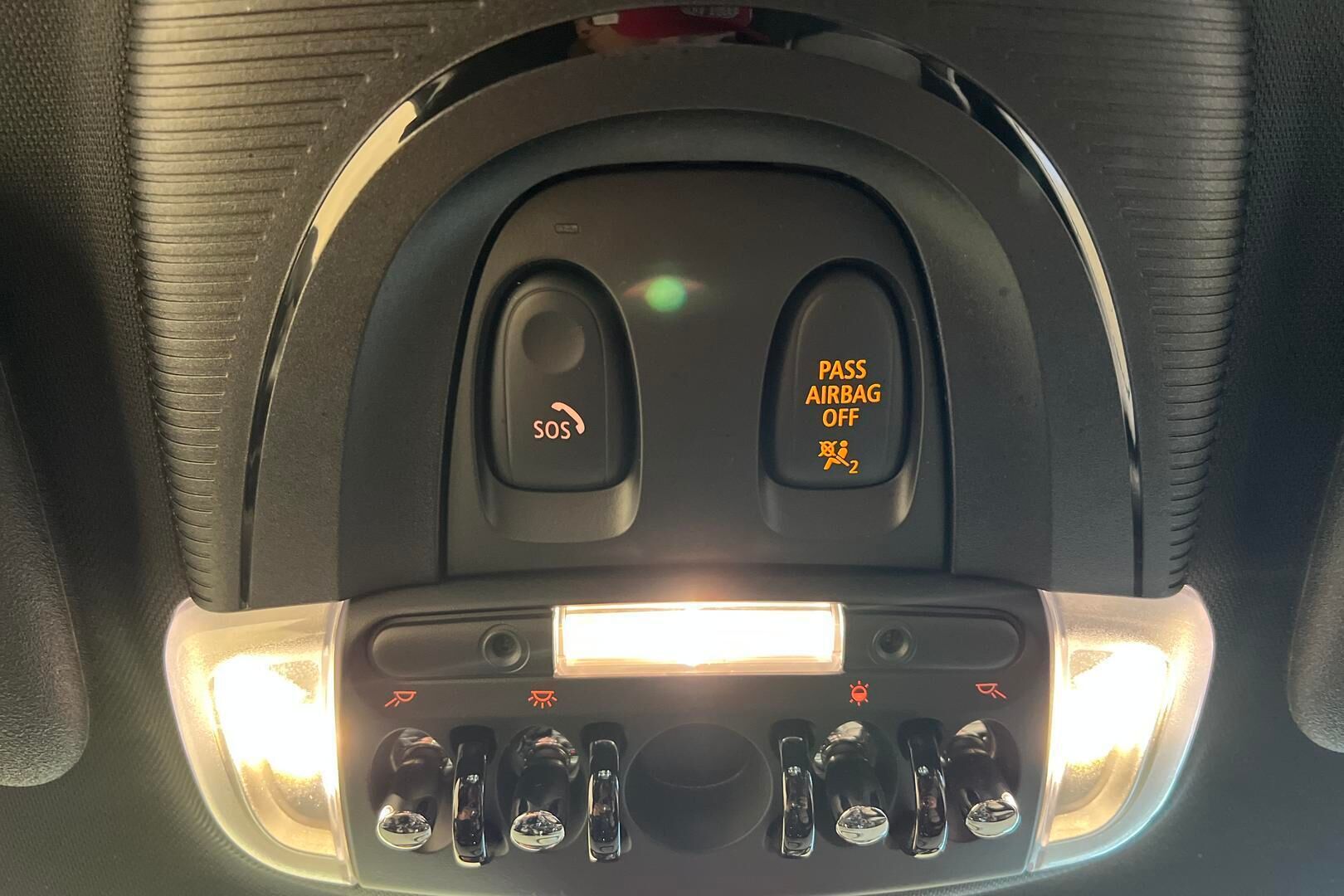 MINI COOPER SE iso kuva 29