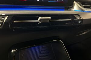 BMW IX2 esikatselu 15