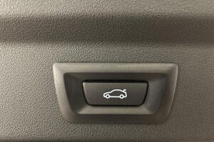 BMW IX2 esikatselu 20