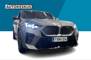 BMW IX2 esikatselu 23