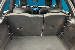 MINI COOPER SE esikatselu 12