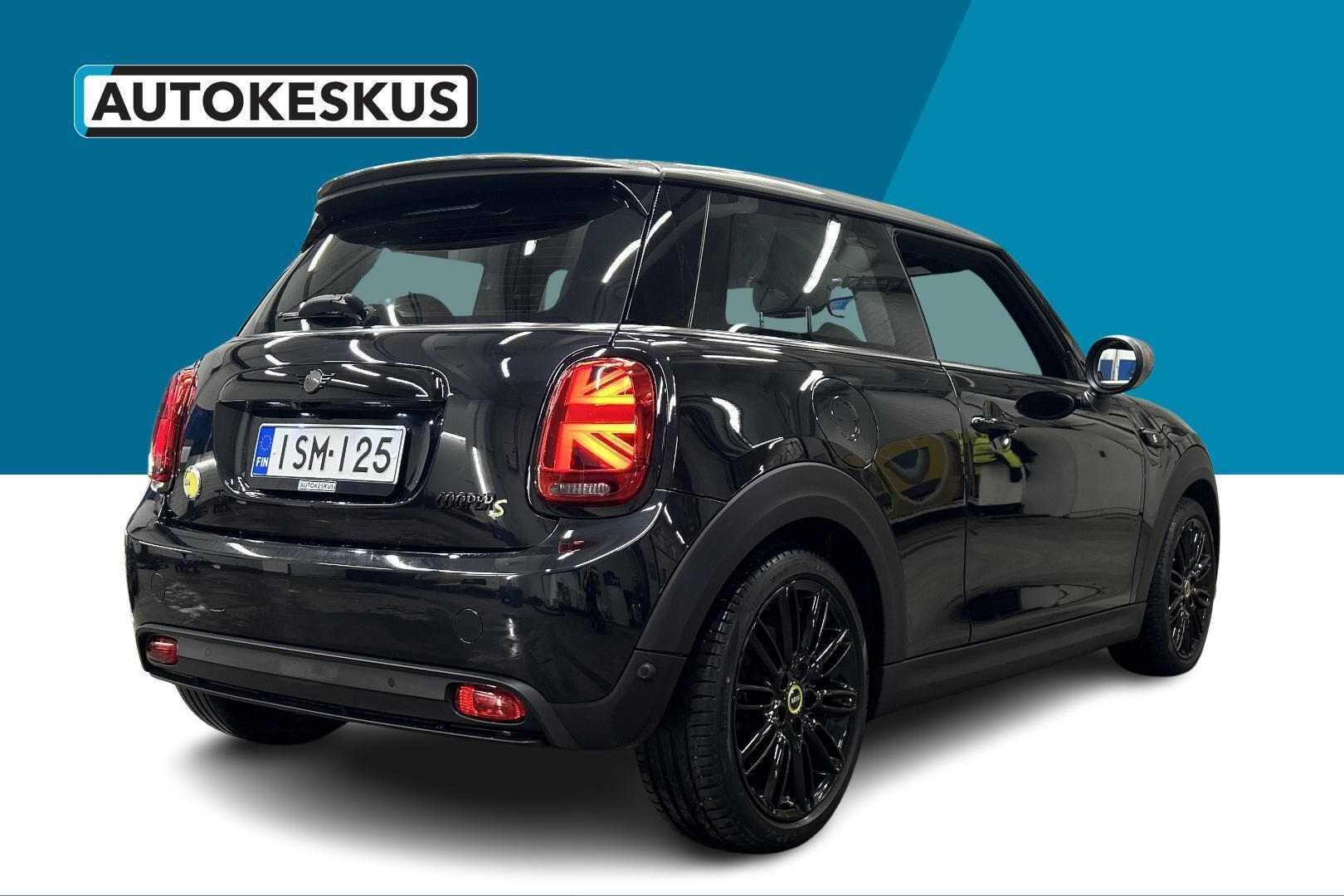 MINI COOPER SE iso kuva 5