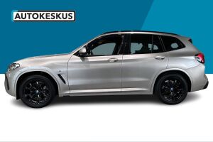 BMW IX3 esikatselu 8