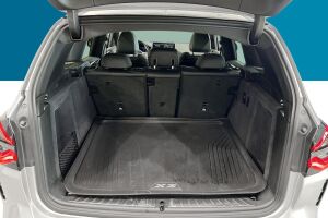 BMW IX3 esikatselu 12