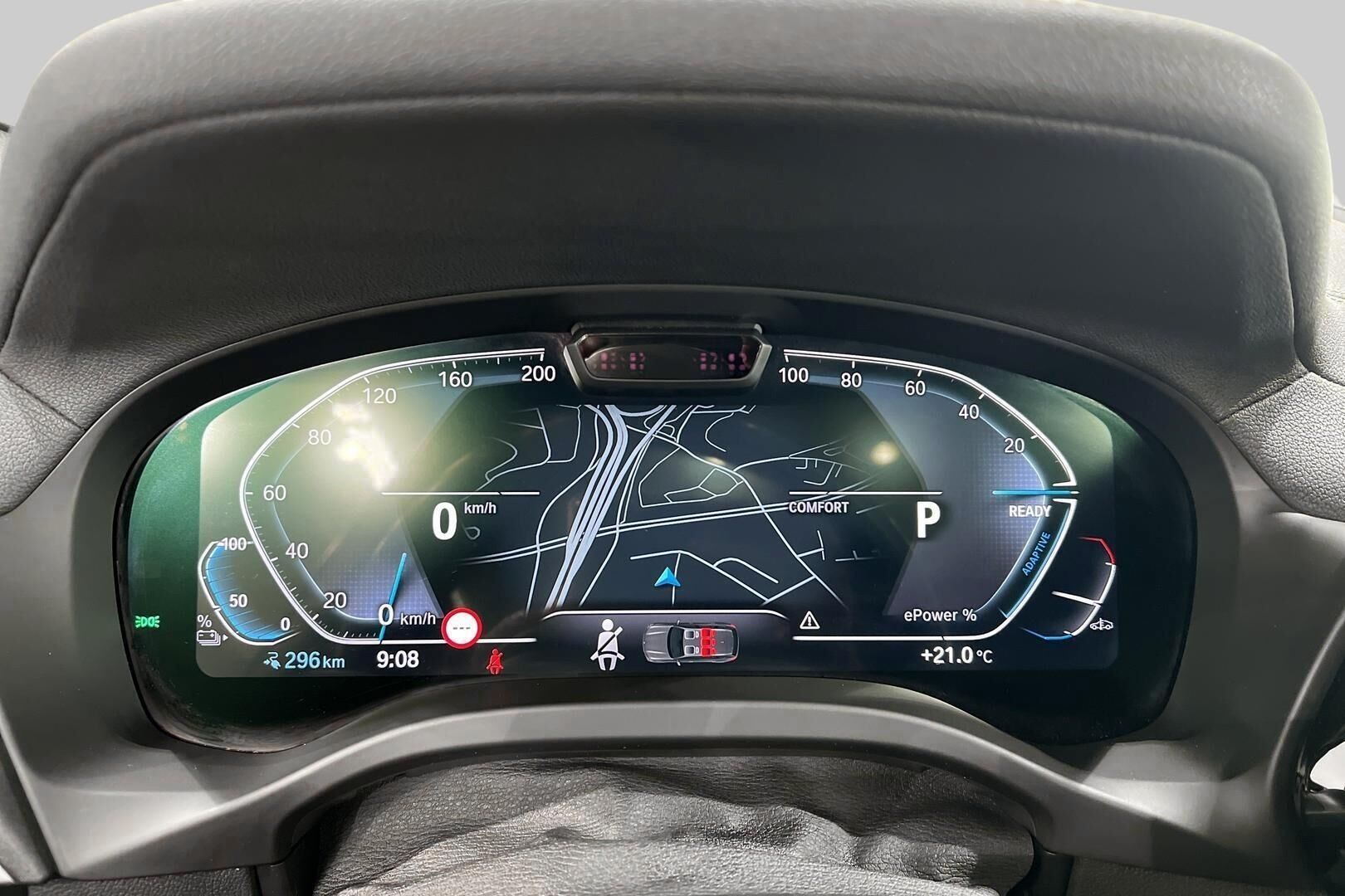 BMW IX3 iso kuva 14